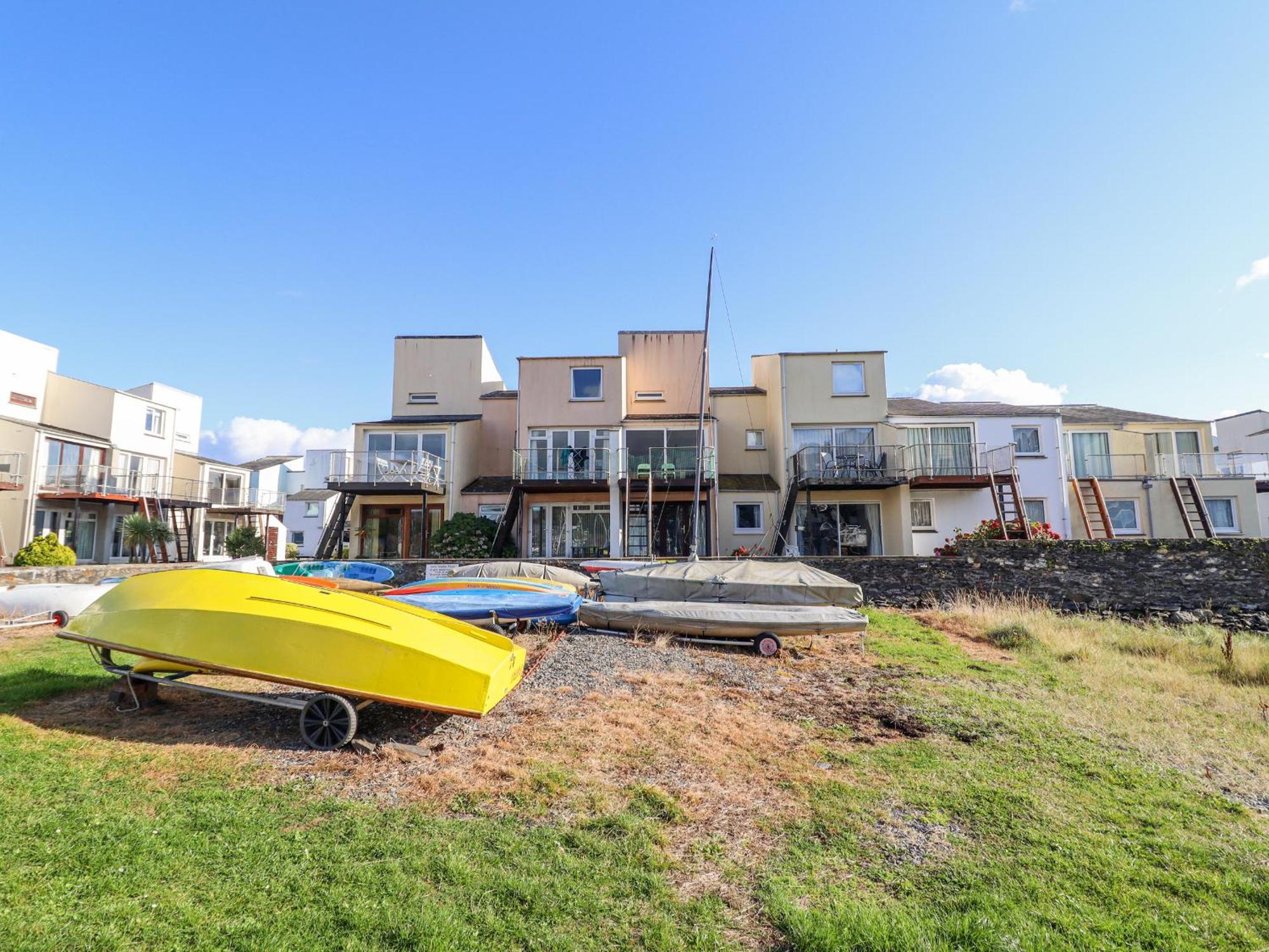 Harbwr Hideaway Apartment Porthmadog Exterior photo